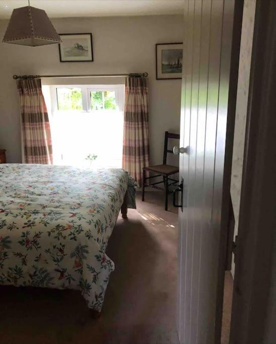 Lovely Cornish Cottage In Small Village Setting Saint Hilary  Buitenkant foto